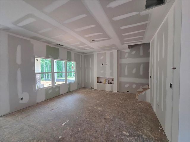 313 Meadows Drive, Bethlehem, GA 30620