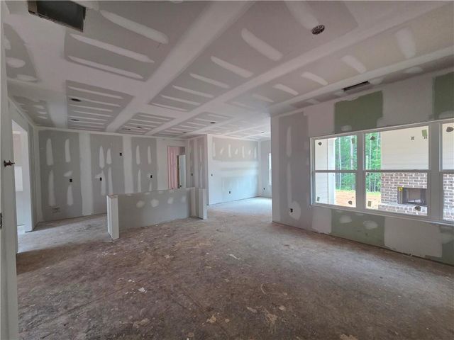 313 Meadows Drive, Bethlehem, GA 30620