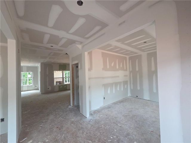 313 Meadows Drive, Bethlehem, GA 30620