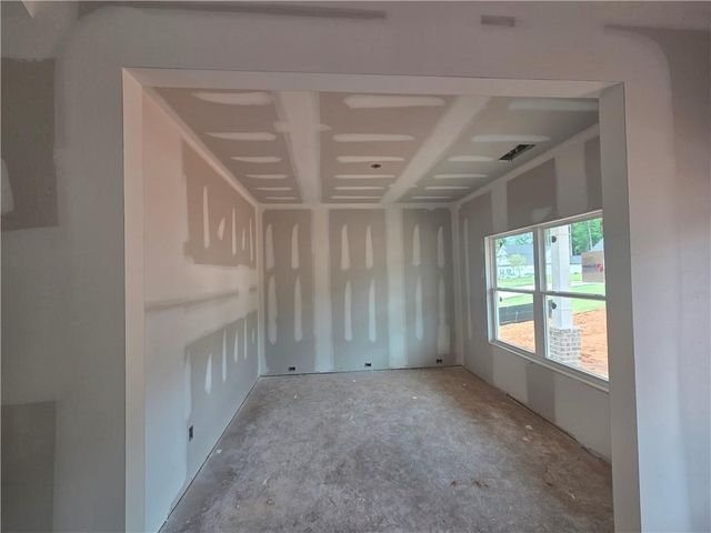 313 Meadows Drive, Bethlehem, GA 30620