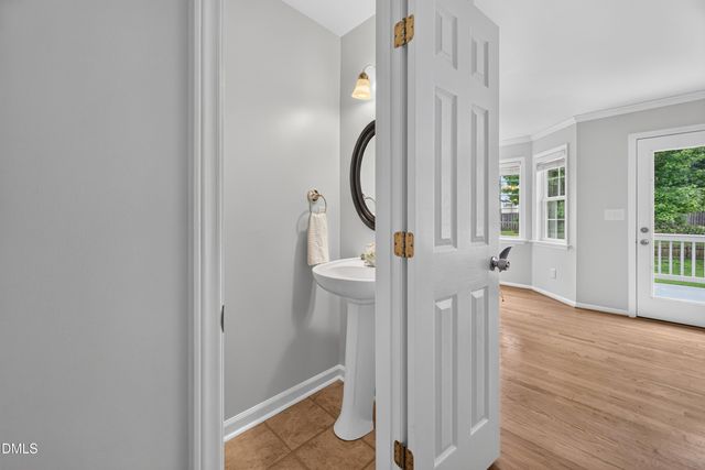 8317 Hobhouse Circle, Raleigh, NC 27615