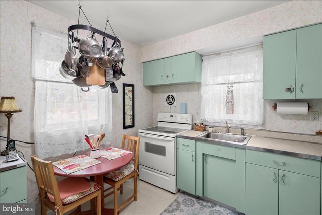 2814 CHESLEY AVE, Baltimore, MD 21234