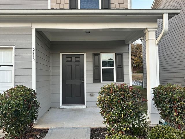 916 Independence Avenue, Pendergrass, GA 30567
