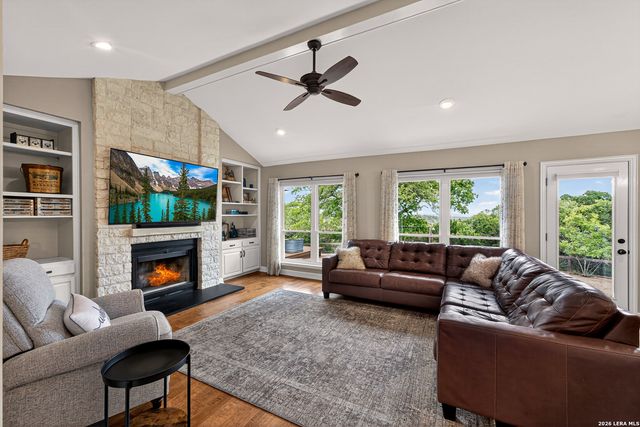 104 WILD CHERRY LN, Boerne, TX 78006