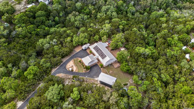 104 WILD CHERRY LN, Boerne, TX 78006