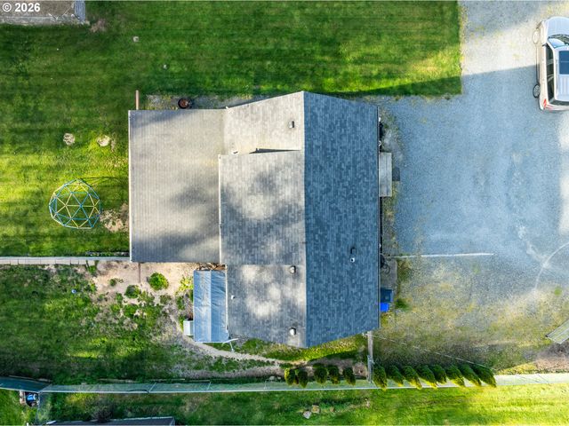 17673 S HATTAN Rd, Oregon City, OR 97045