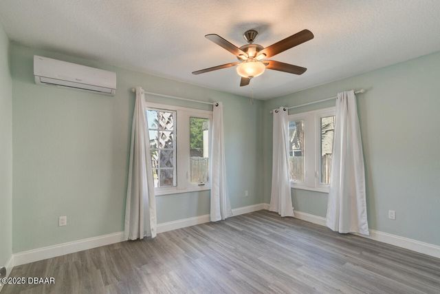425 N Oleander Avenue, Daytona Beach, FL 32118