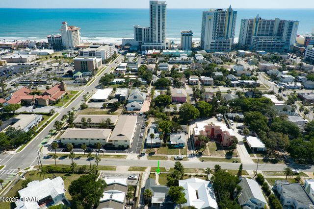 425 N Oleander Avenue, Daytona Beach, FL 32118