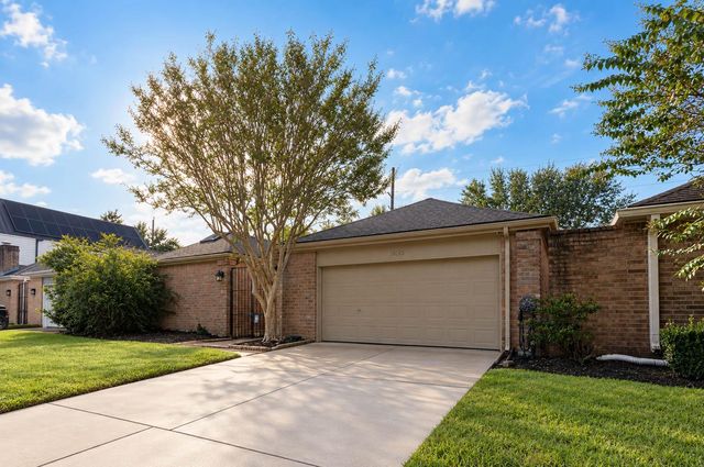 14015 Swiss Hill Drive, Houston, TX 77077