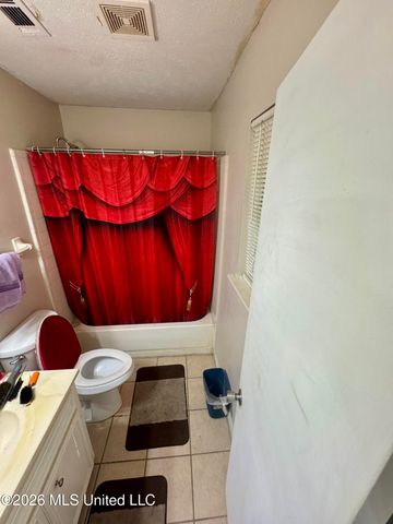 3927 Lost Lake Circle, Jackson, MS 39212