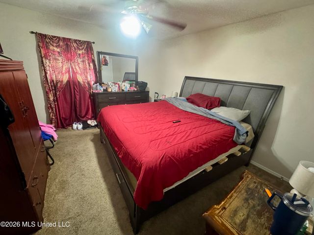 3927 Lost Lake Circle, Jackson, MS 39212