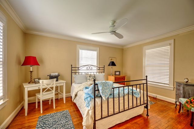 1005 S Crest Road, Rossville, GA 30741