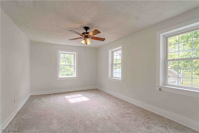 8600 High Mill Avenue NW, Canal Fulton, OH 44614