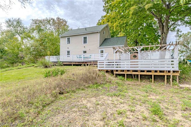 8600 High Mill Avenue NW, Canal Fulton, OH 44614