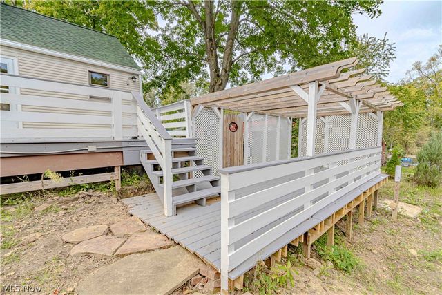 8600 High Mill Avenue NW, Canal Fulton, OH 44614