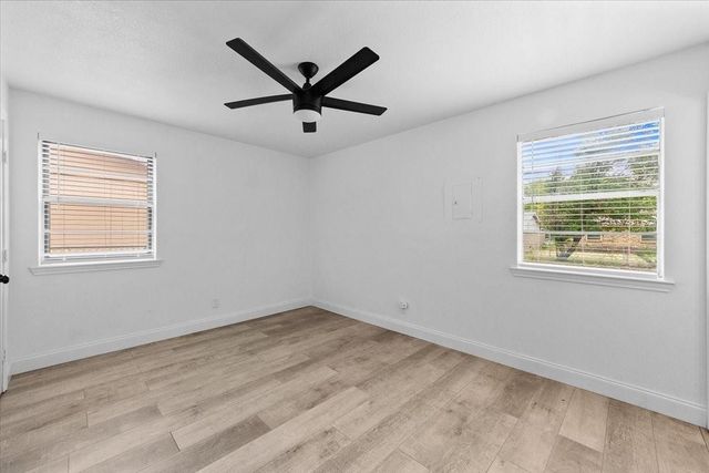 1628 Americana Boulevard, Blue Mound, TX 76131