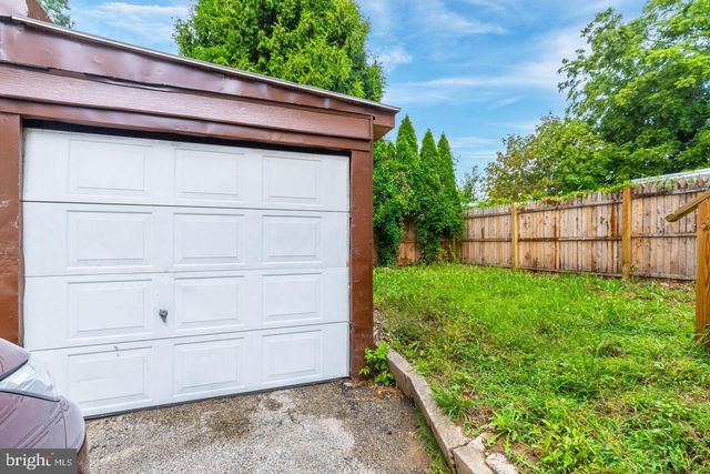252 WINDERMERE AVE, Lansdowne, PA 19050