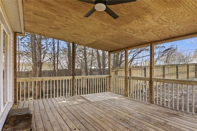 4217 Chilton Way, High Point, NC 27265