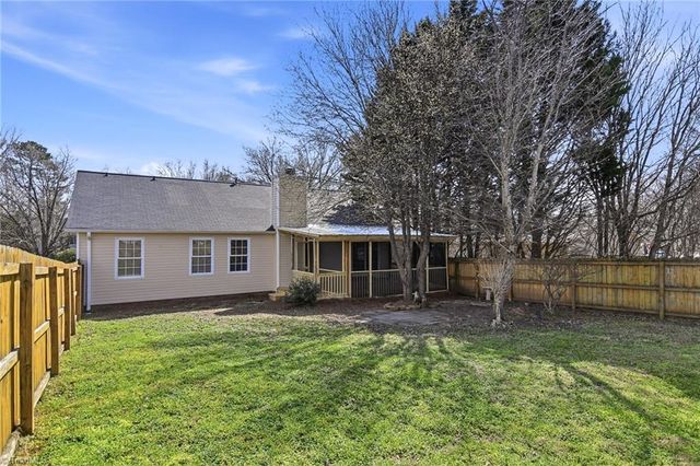 4217 Chilton Way, High Point, NC 27265