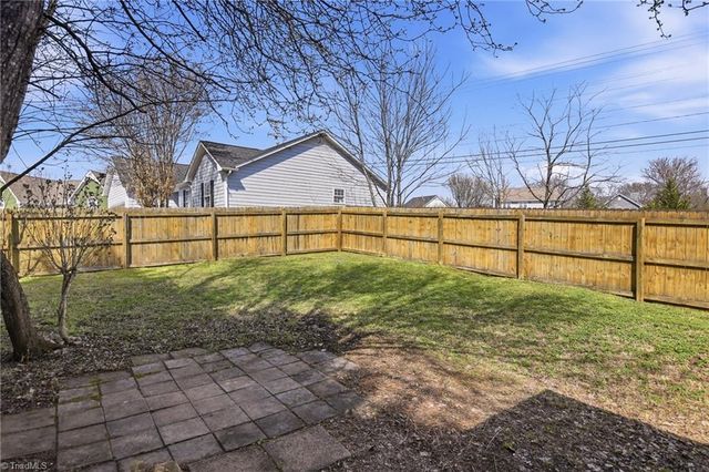 4217 Chilton Way, High Point, NC 27265