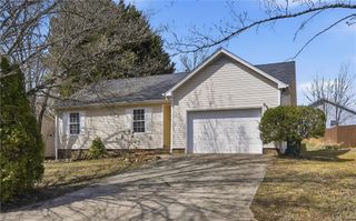 4217 Chilton Way, High Point, NC 27265