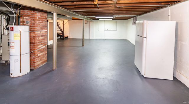 2438 N Governor Street, Evansville, IN 47711