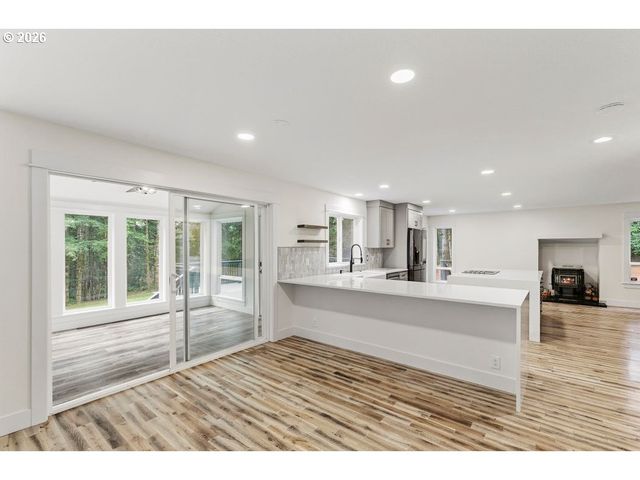 3708 Ne 292ND Ave, Camas, WA 98607