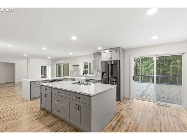 3708 Ne 292ND Ave, Camas, WA 98607