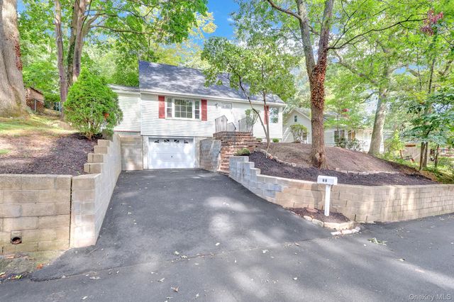 66 Washington Street, Setauket, NY 11733