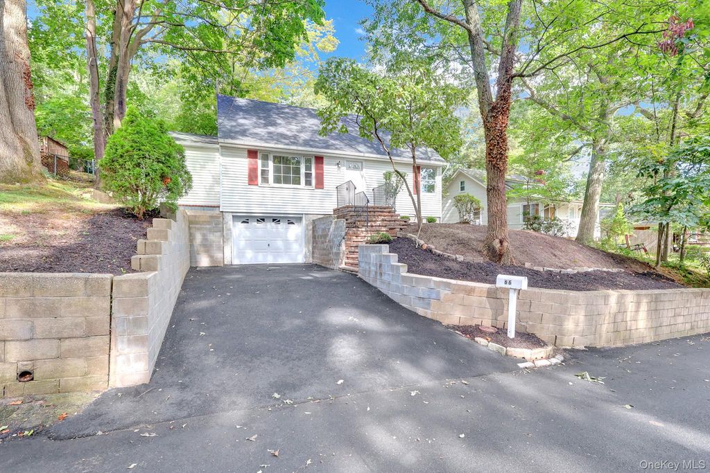 66 Washington Street, Setauket, NY 11733 — photo 3