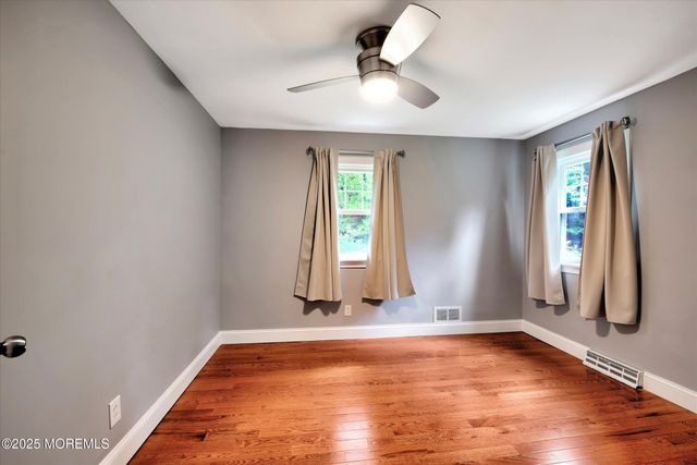 88 Dutch Lane Road, Marlboro, NJ 07746