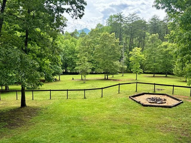 28 Rothgeb Ridge Road, Blairsville, GA 30512