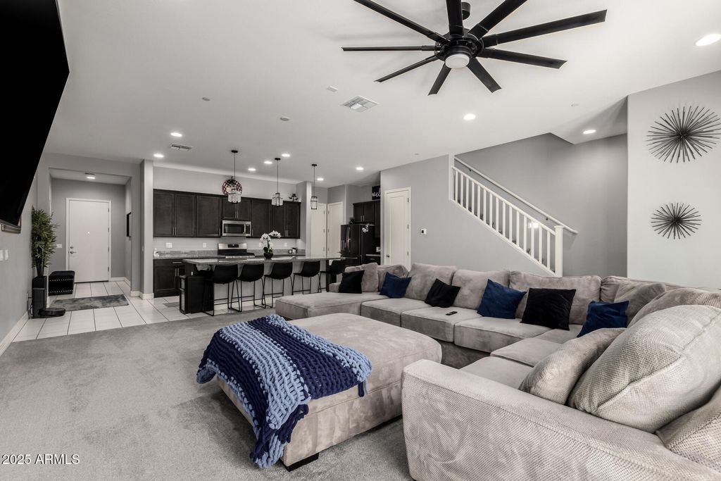 25318 N 19TH Drive, Phoenix, AZ 85085 — photo 2
