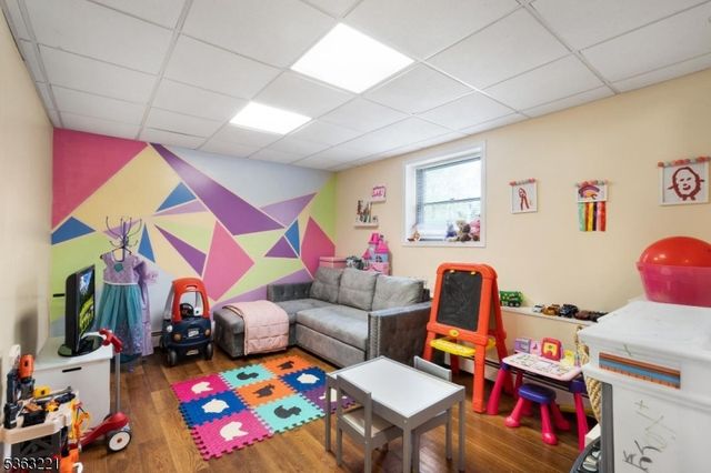 4 Grove St, Hampton Twp., NJ 07860