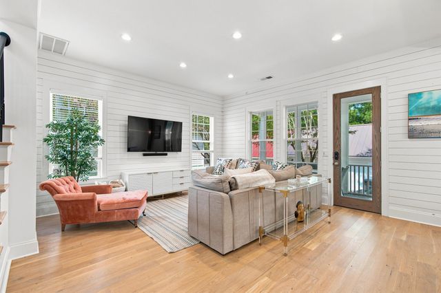 6064 Grand Council Street, Charleston, SC 29492