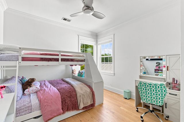 6064 Grand Council Street, Charleston, SC 29492