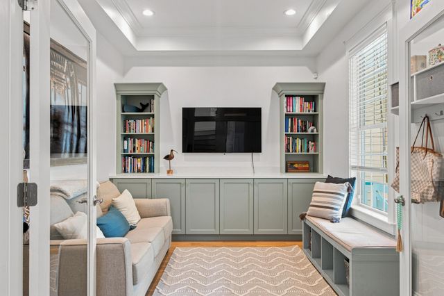 6064 Grand Council Street, Charleston, SC 29492