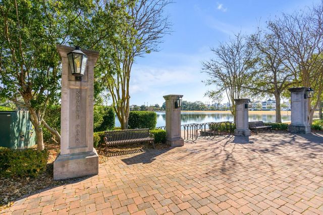 6064 Grand Council Street, Charleston, SC 29492