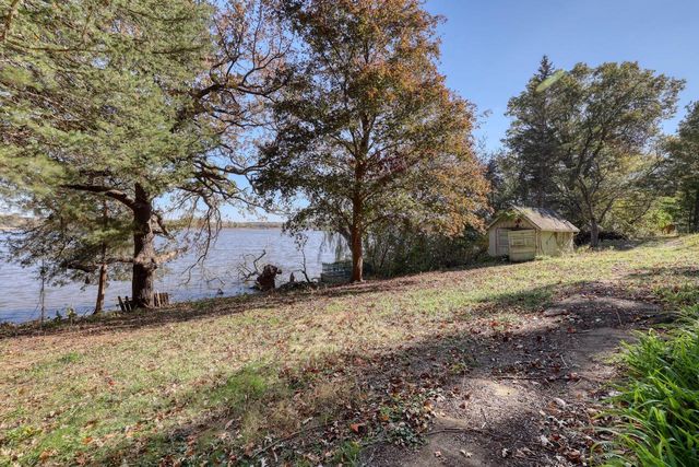 N8002 County Road A, Watertown, WI 53094