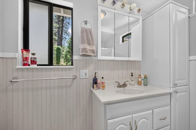 1007 Sage Rd, Colfax, CA 95713