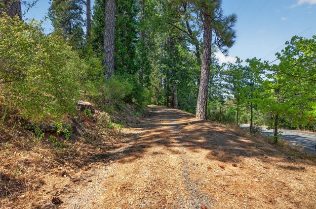 1007 Sage Rd, Colfax, CA 95713