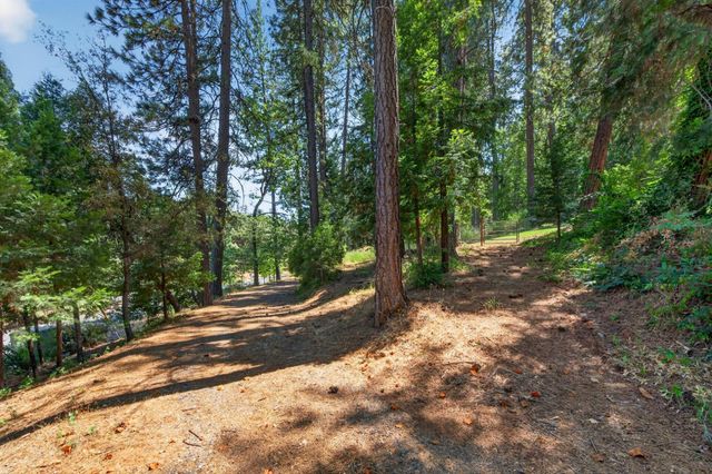 1007 Sage Rd, Colfax, CA 95713