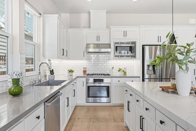 217 Athena Court, Mountain View, CA 94043