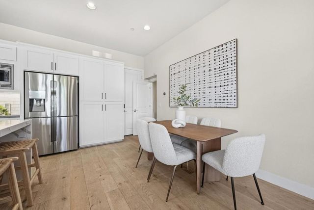 217 Athena Court, Mountain View, CA 94043