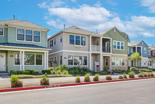 217 Athena Court, Mountain View, CA 94043