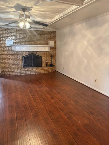 8450 Bigwood Street, Houston, TX 77078