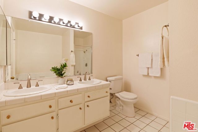 13030 Valleyheart Drive 119, Studio City (los Angeles), CA 91604