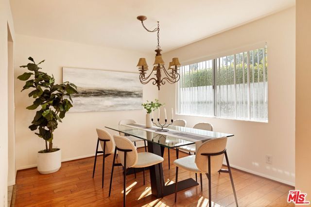 13030 Valleyheart Drive 119, Studio City (los Angeles), CA 91604