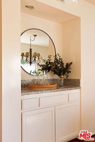 13030 Valleyheart Drive 119, Studio City (los Angeles), CA 91604