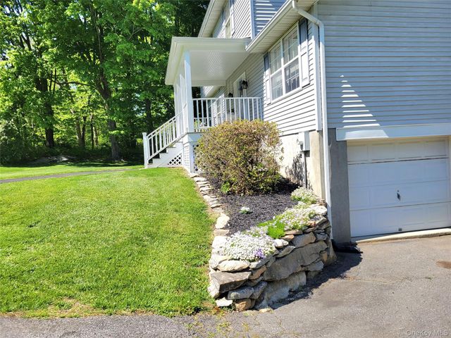 2 Stonewall Drive, Holmes, NY 12531